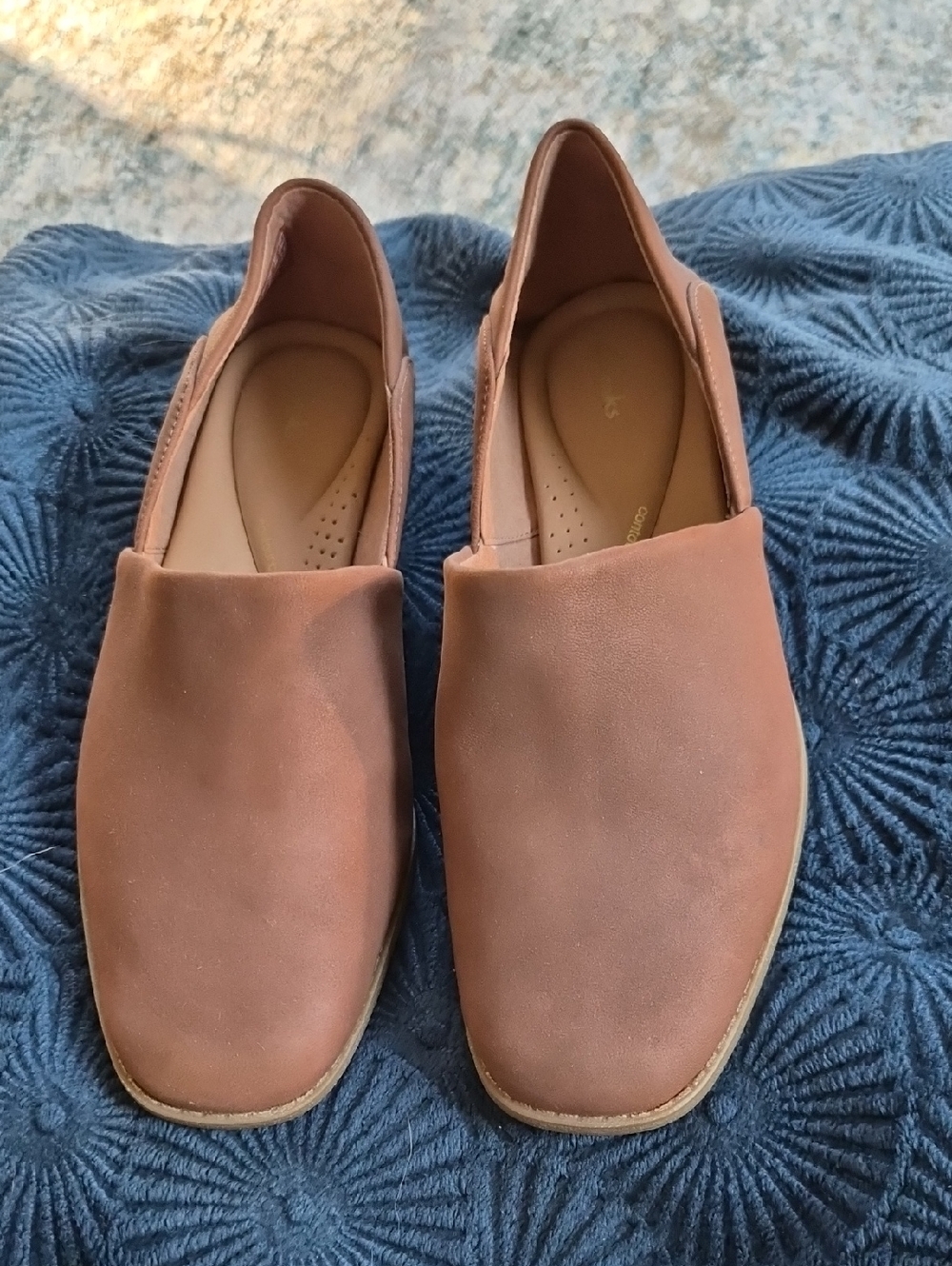 Clarks Brown Leather Slip-On Loafers Size 7.5 NWT